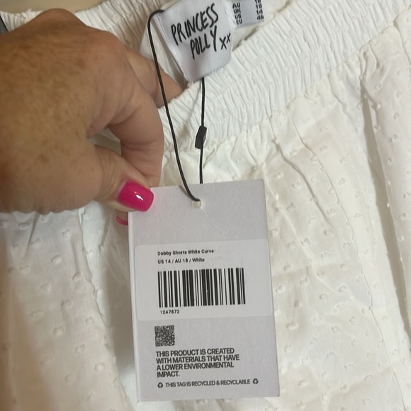 Polly Princess NWT White Textured Shorts with pockets size 14 - Picture 6 of 8